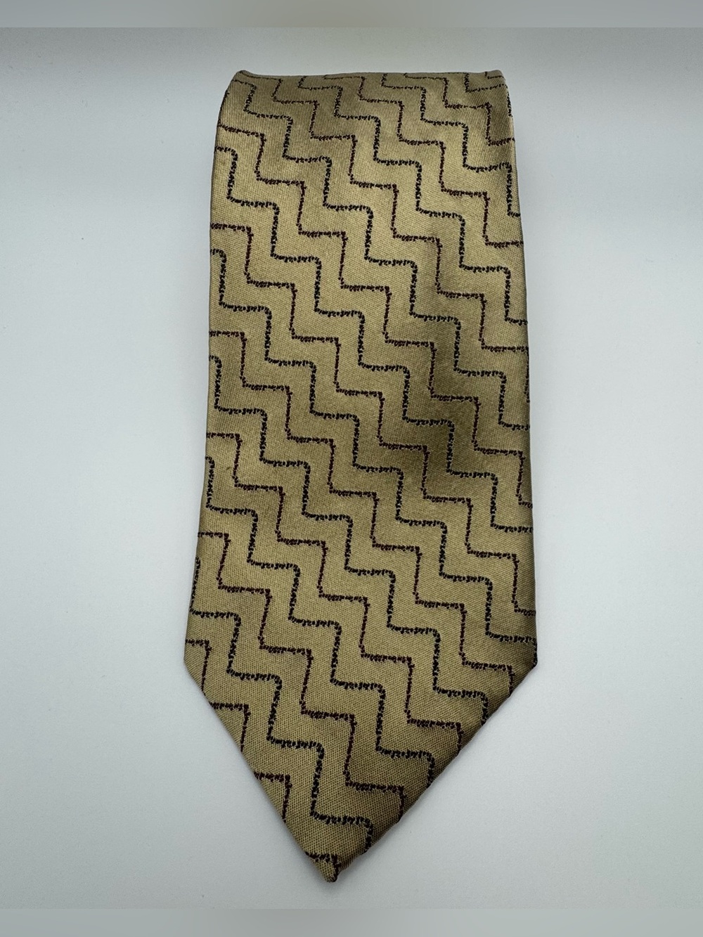 Vintage Donna Karan New York Silk Tie Made USA Gold/Tan Geometric Zigzag